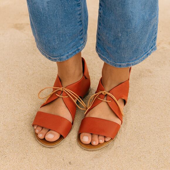 Bueno Yara SZ 40 9.5 Leather Sandals In Brick Red - Picture 1 of 7